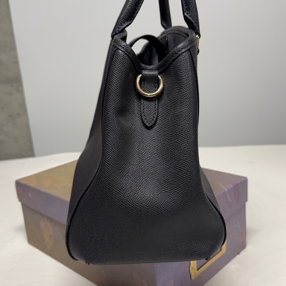 Coach Bag - Picture 4 of 9